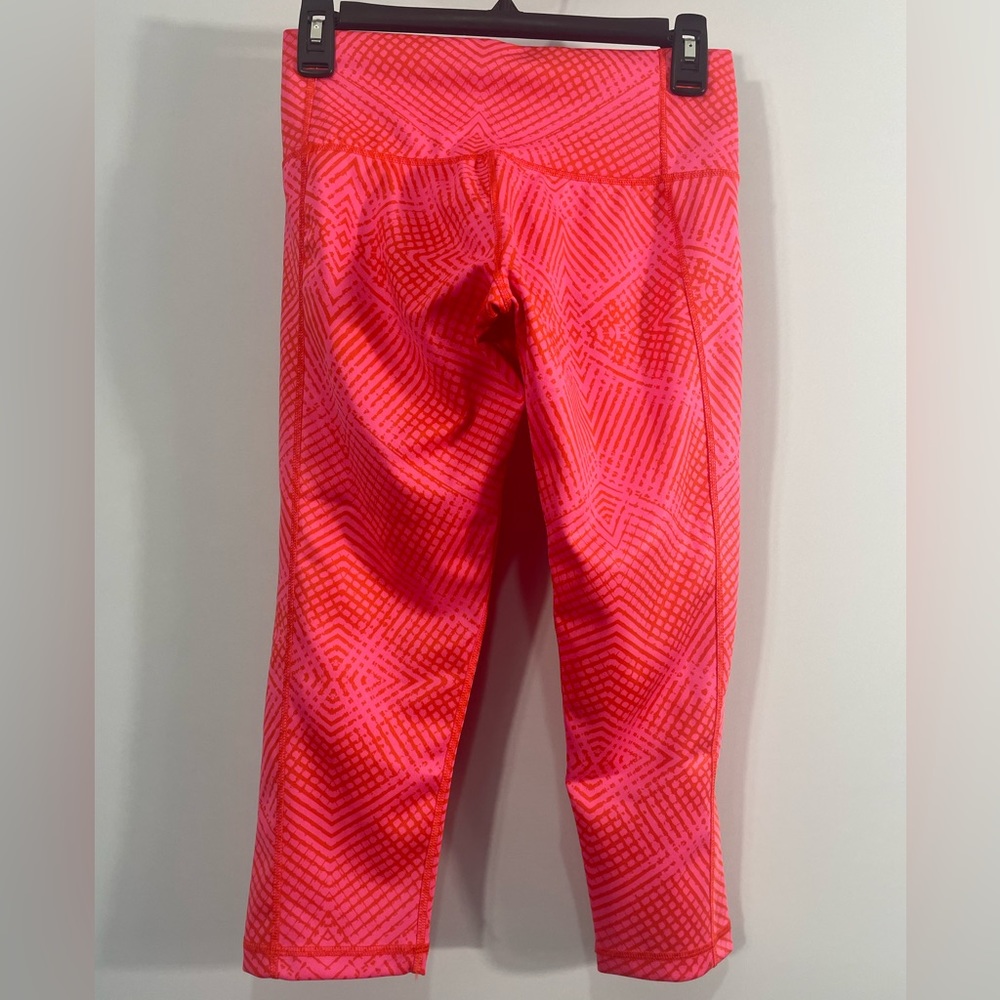 Adidas Climate pink,red Leggings, Small, wo pants, yoga, soft, sleek Womens - Picture 2 of 3